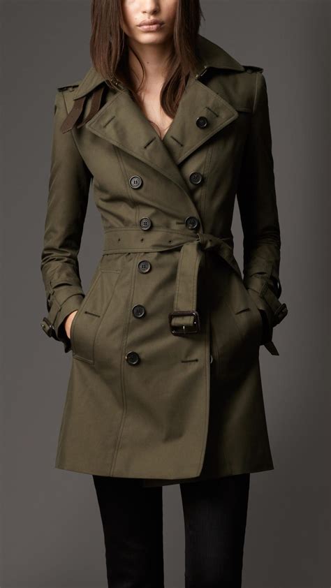 trench burberry grande taille|burberry trench coat women.